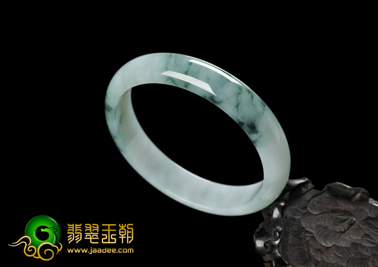 糯冰种飘花缅甸翡翠A货手镯（61.7mm）