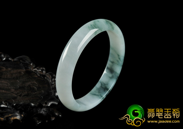 糯冰种飘花缅甸翡翠A货手镯（61.7mm）