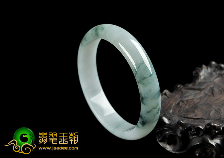 糯冰种飘花缅甸翡翠A货手镯（61.7mm）
