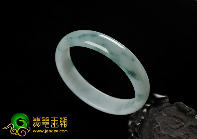 糯冰种飘花缅甸翡翠A货手镯（59.1mm）