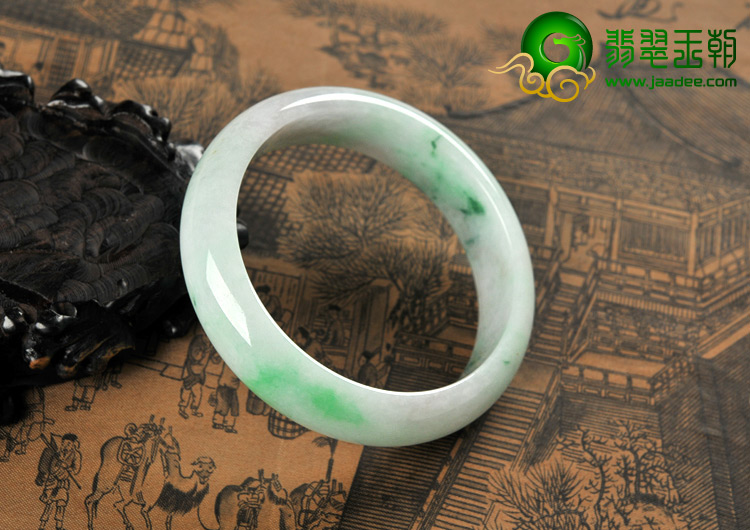 糯冰种春带彩缅甸翡翠A货手镯（59.6mm）