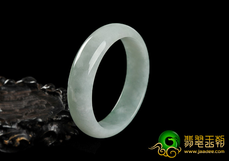 糯冰种晴水缅甸翡翠A货手镯（61mm）