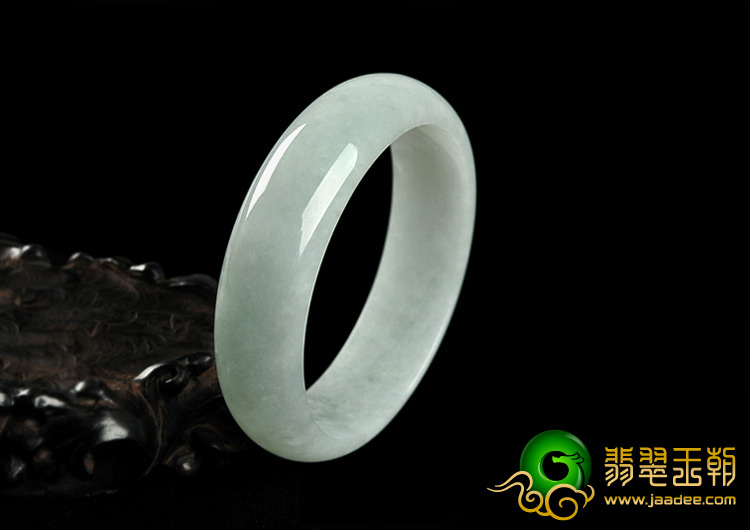 糯冰种晴水缅甸翡翠A货手镯（61mm）