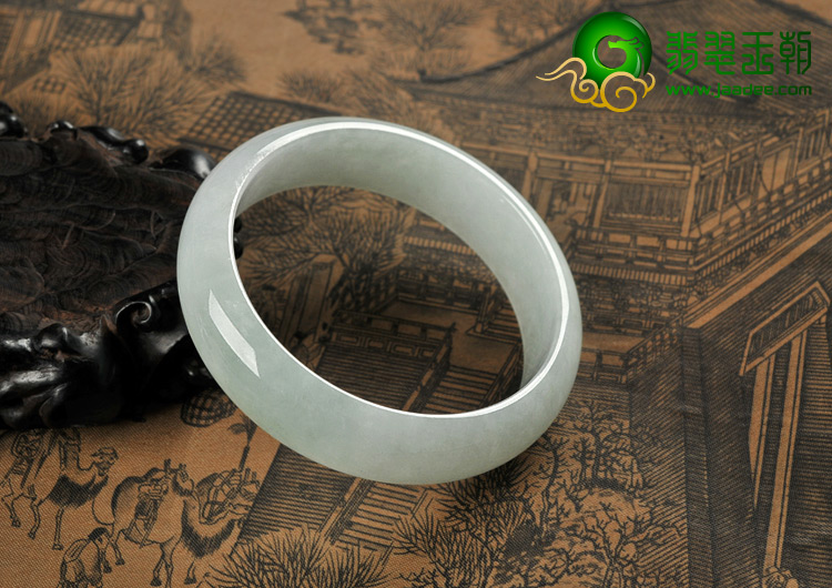 糯冰种晴水缅甸翡翠A货手镯（58.2mm）