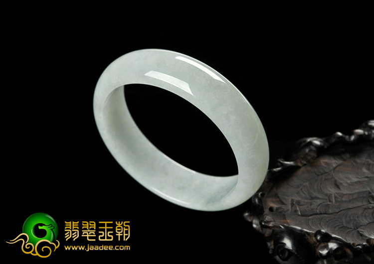 糯冰种晴水缅甸翡翠A货手镯（59.2mm）