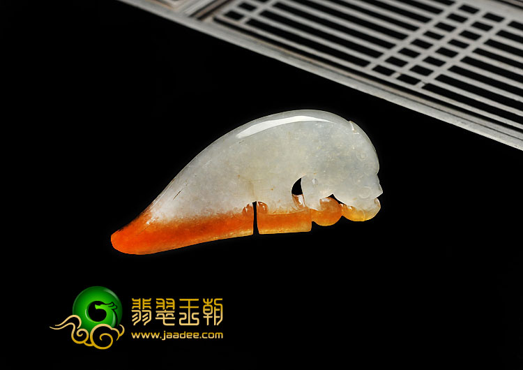 糯冰种红黄翡缅甸翡翠A货仿古龙牌挂件
