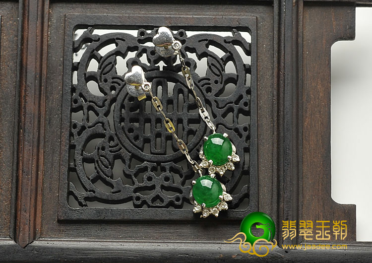 冰种正阳绿缅甸翡翠A货镶白金耳环（真钻）
