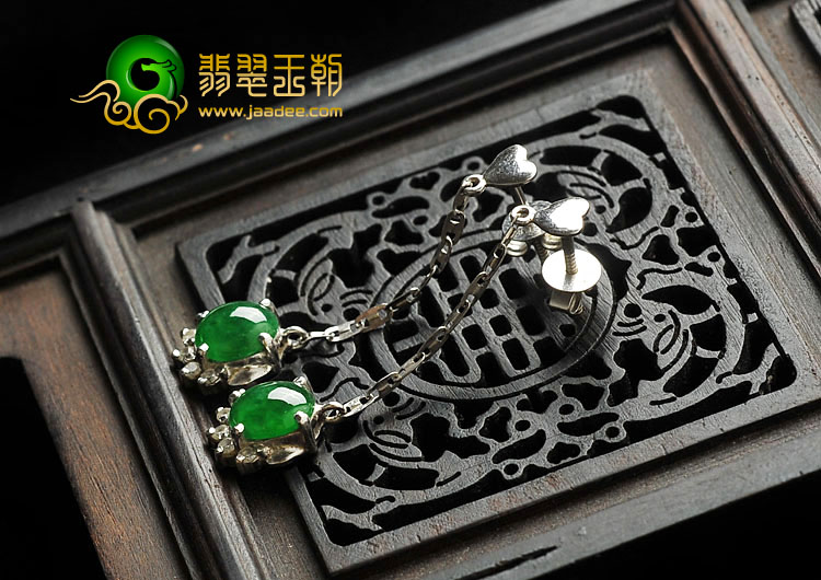 冰种正阳绿缅甸翡翠A货镶白金耳环（真钻）