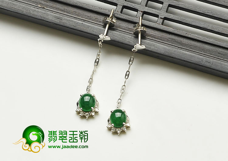 冰种正阳绿缅甸翡翠A货镶白金耳环（真钻）