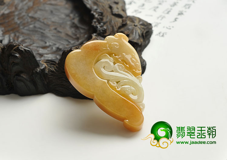 糯冰种黄翡缅甸翡翠A货仿古龙凤呈祥挂件