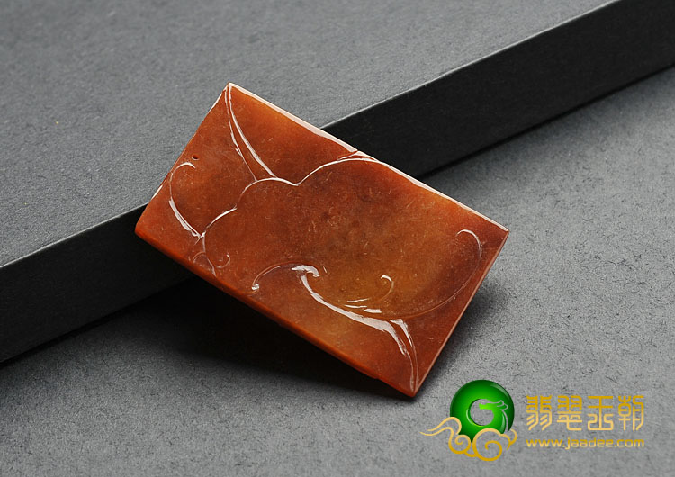 冰种红翡缅甸翡翠A货龙牌挂件