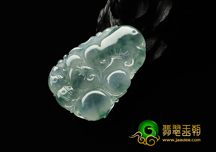 冰种晴水飘花缅甸翡翠A货龙行如意挂件