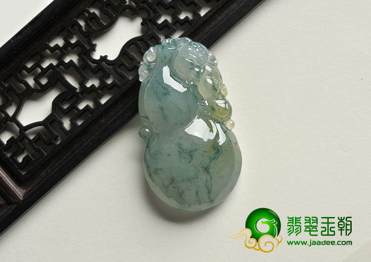 冰种飘花缅甸翡翠A货福禄寿挂件