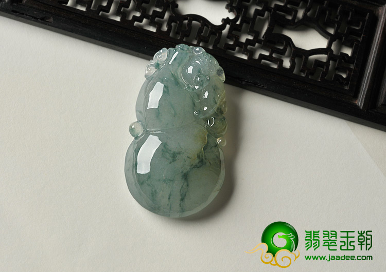 冰种飘花缅甸翡翠A货福禄寿挂件