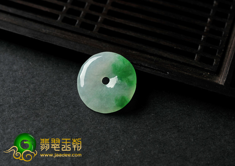 冰种翠色缅甸翡翠A货平安扣挂件