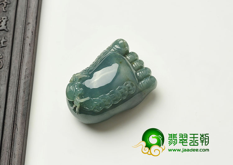 细糯种晴水缅甸翡翠A货知足常乐挂件