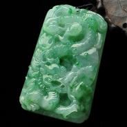 糯冰种翠色缅甸翡翠A货龙牌挂件
