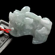 冰种晴水缅甸翡翠A货貔貅手玩件