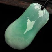 细糯种晴水缅甸翡翠A货福瓜挂件