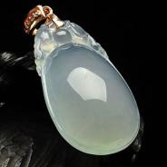 冰种晴水缅甸翡翠A货福瓜挂件