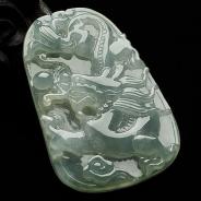 冰种晴水缅甸翡翠A货龙牌挂件