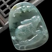 冰玻种飘花缅甸翡翠A货玉兔牌挂件