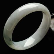 糯冰种飘花缅甸翡翠A货手镯（57.6mm）