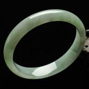 糯冰种豆色缅甸翡翠A货手镯（57.2mm）
