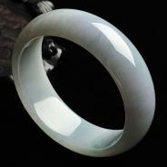 糯冰种淡春带彩缅甸翡翠A货手镯（56.3mm）