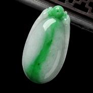 细糯种翠色缅甸翡翠A货福瓜挂件