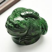 细糯种干青缅甸翡翠A货金蟾挂件