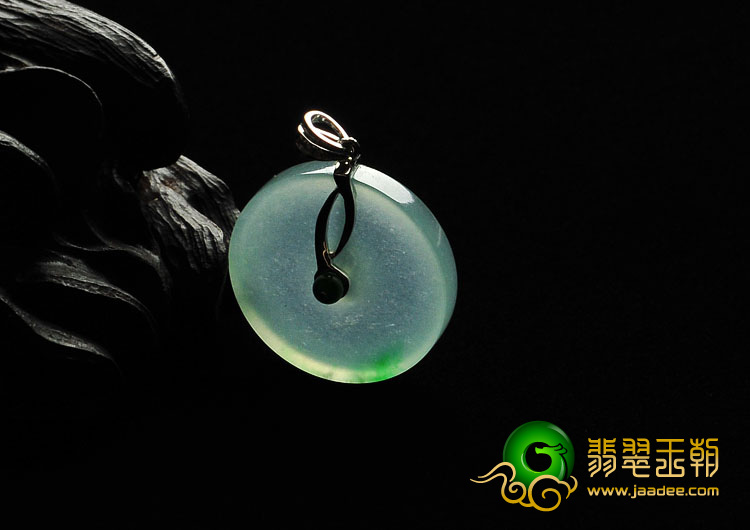 冰玻种晴水飘翠缅甸翡翠A货平安扣挂件