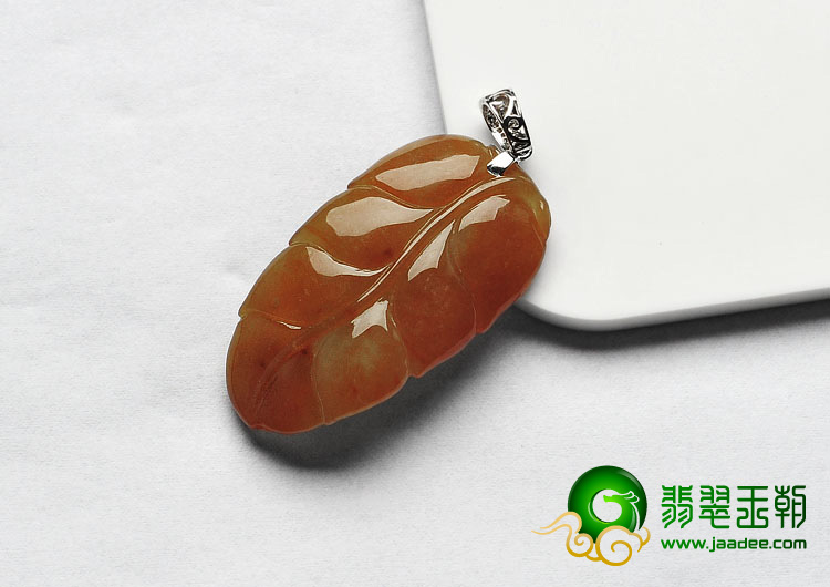 冰种红黄翡缅甸翡翠A货金蟾挂件