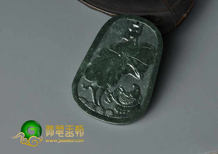 糯冰种墨翠缅甸翡翠A货龙牌挂件