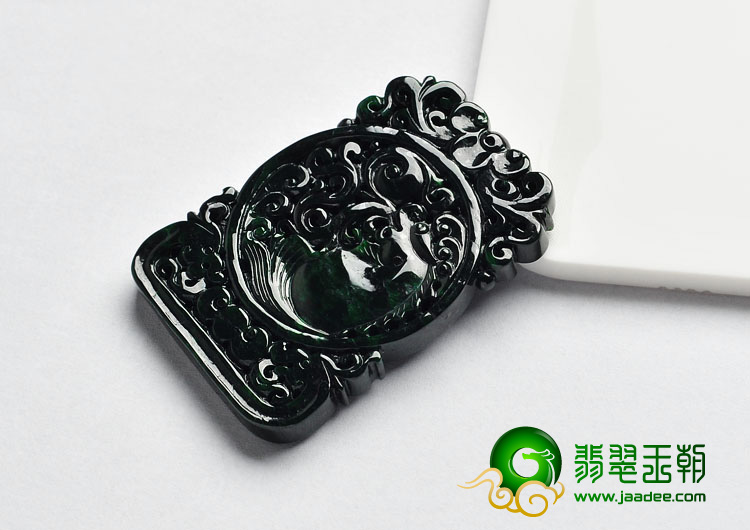 细糯种癣加绿缅甸翡翠A货福在眼前挂件