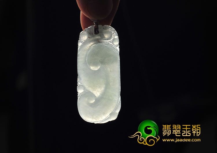 冰种晴水缅甸翡翠A货镶银扣如意寿挂件