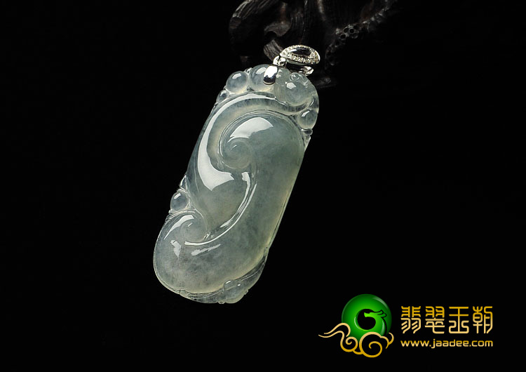 冰种晴水缅甸翡翠A货镶银扣如意寿挂件