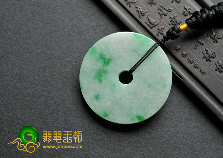 糯冰种飘翠缅甸翡翠A货平安扣挂件