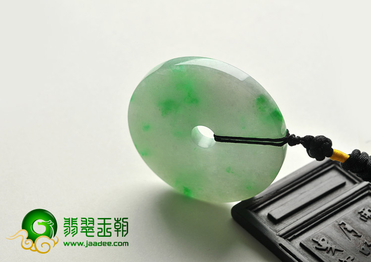 糯冰种飘翠缅甸翡翠A货平安扣挂件