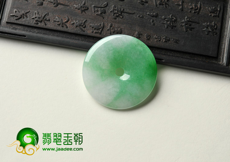 糯冰种飘翠缅甸翡翠A货平安扣挂件