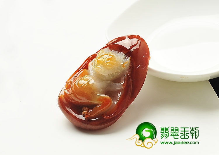 糯冰种红翡缅甸翡翠A货蝙蝠龙挂件