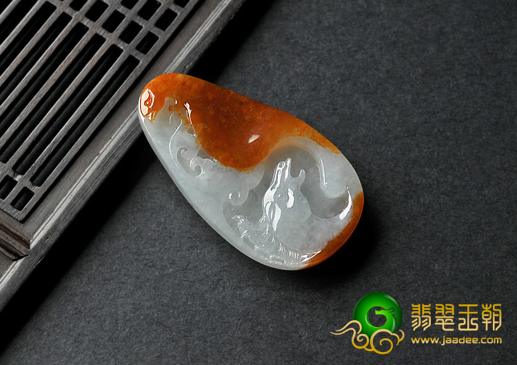 糯冰种红翡缅甸翡翠A货龙马精神挂件
