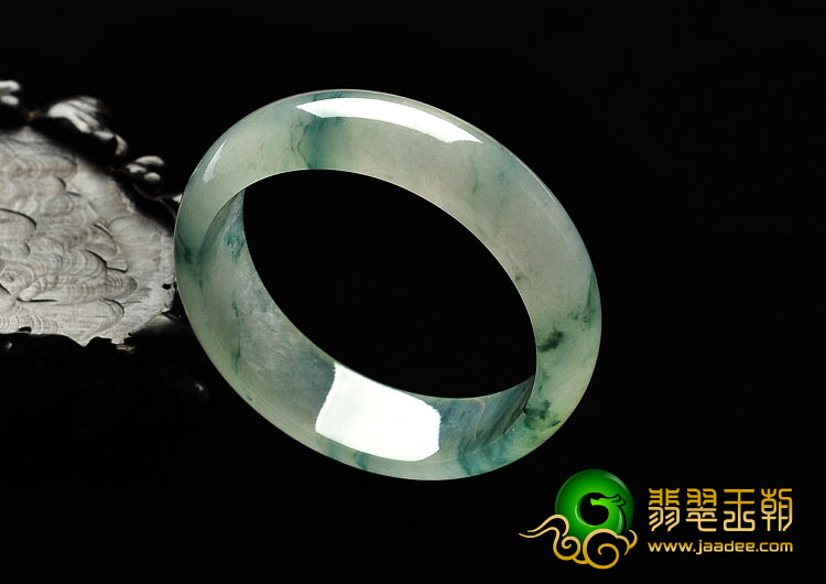冰种飘花缅甸翡翠A货手镯（56.9mm）