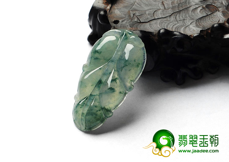 冰种飘花缅甸翡翠A货叶子挂件