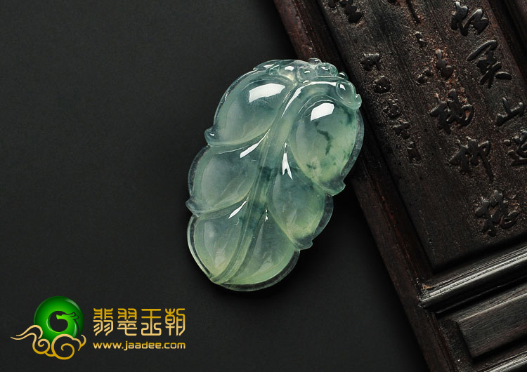 冰种飘花缅甸翡翠A货叶子挂件
