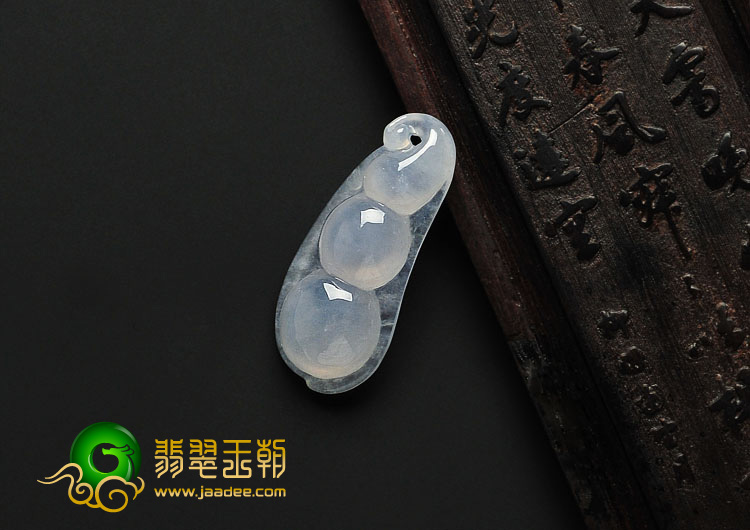冰种淡紫罗兰缅甸翡翠A货四季豆挂件