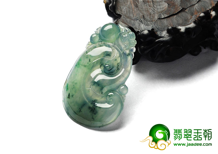 冰种飘花缅甸翡翠A货如意寿挂件