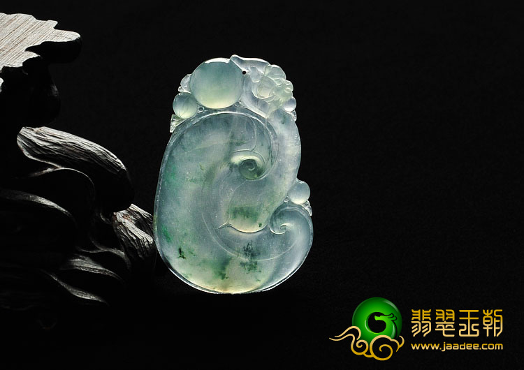 冰种飘花缅甸翡翠A货如意寿挂件