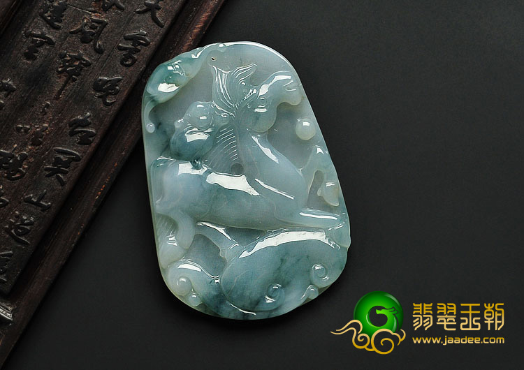 糯冰种飘花缅甸翡翠A货马上封侯挂件