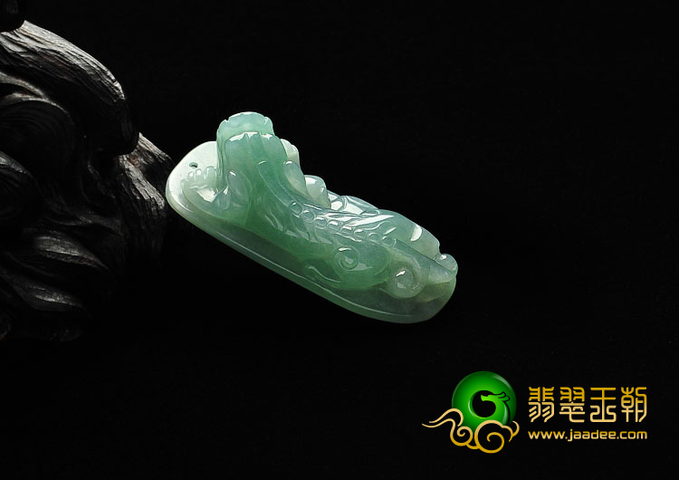 冰种晴水缅甸翡翠A货貔貅挂件